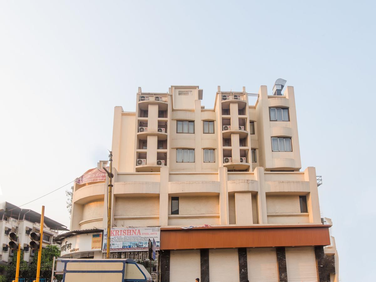 Oyo 13089 Hotel Gold Crest Nova Bombaim Exterior foto